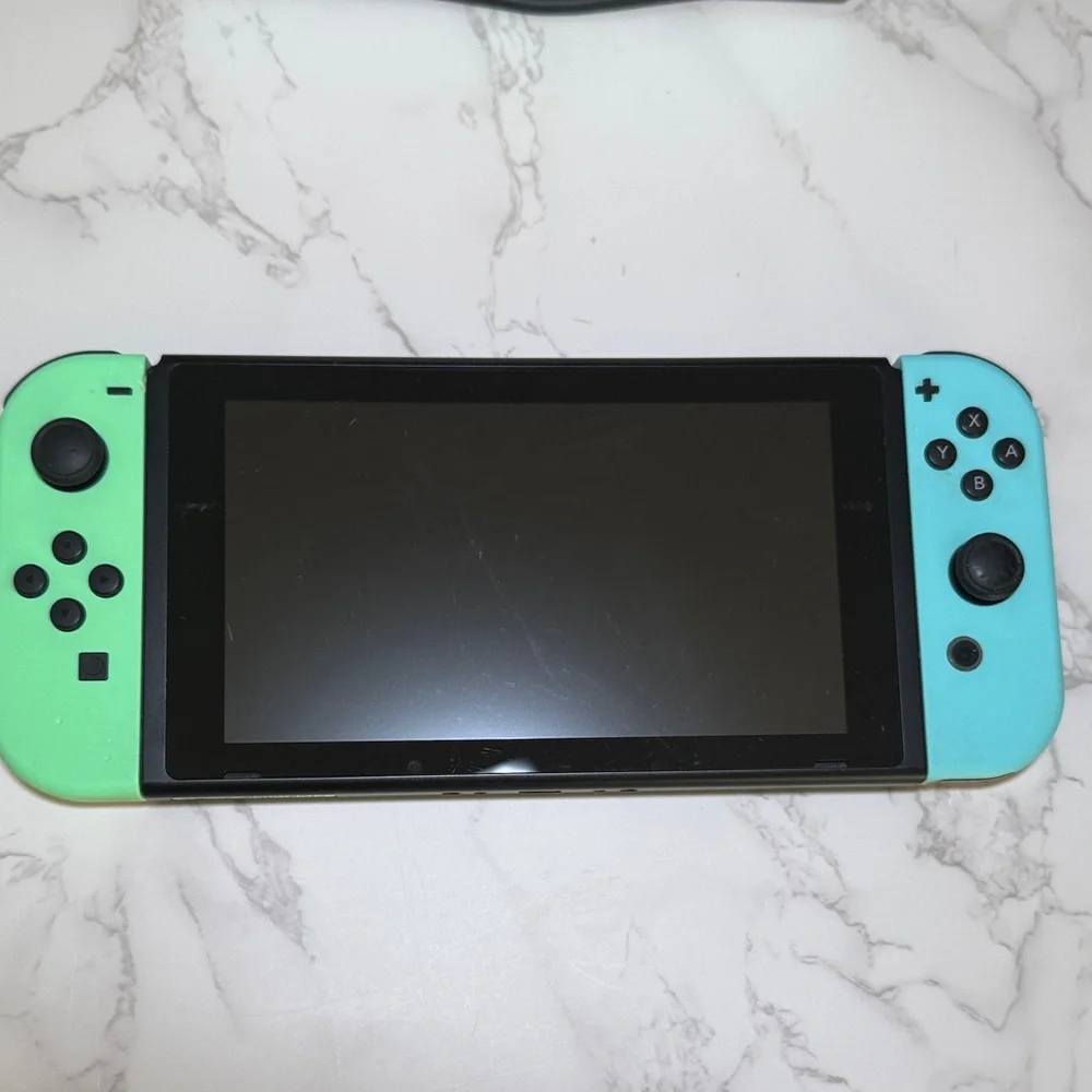 Nintendo Switch Console Animal Crossing Edition - Picture 2 of 15